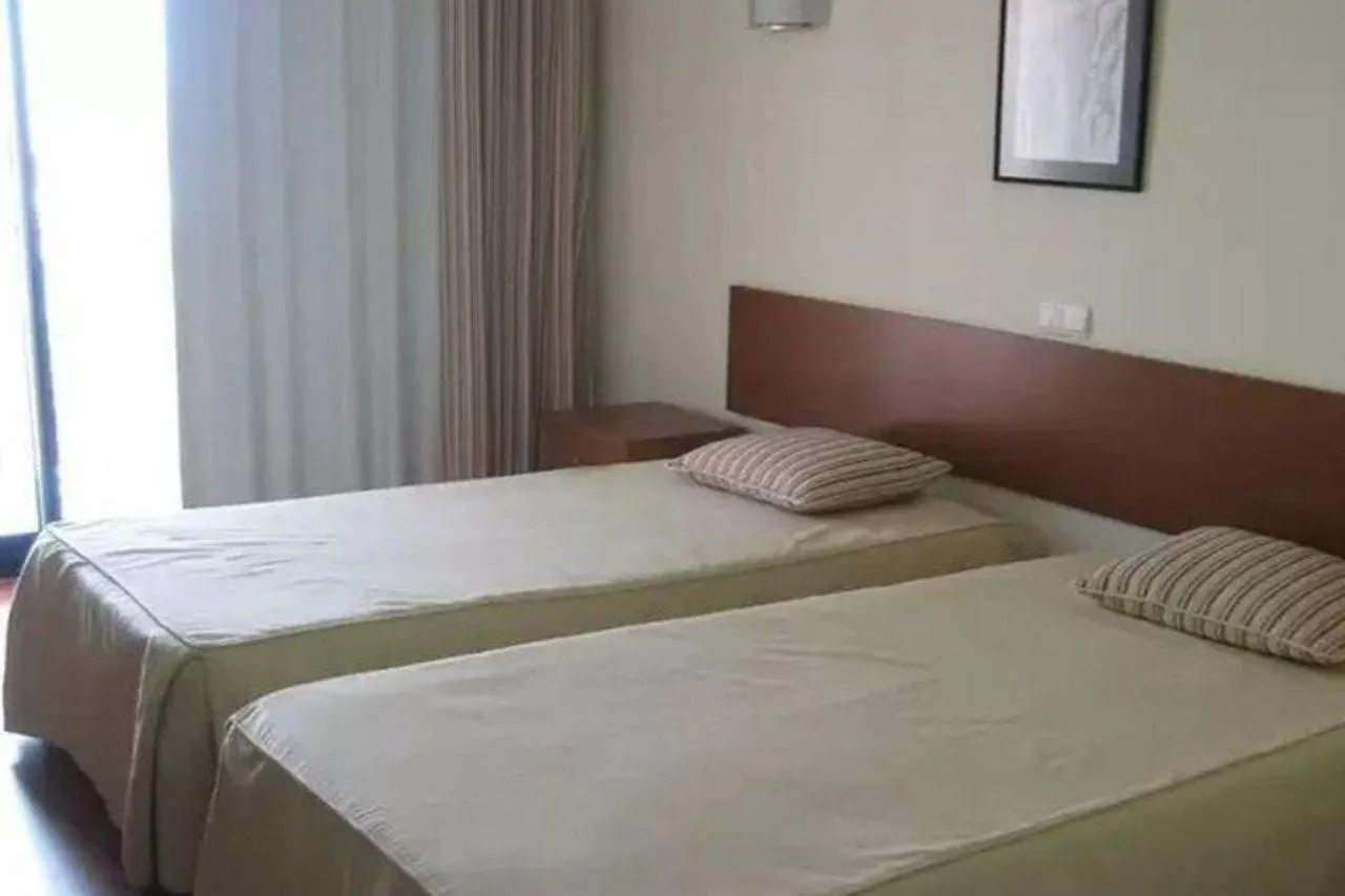 פורטו מוניז Hotel Gaivota פורטו מוניז