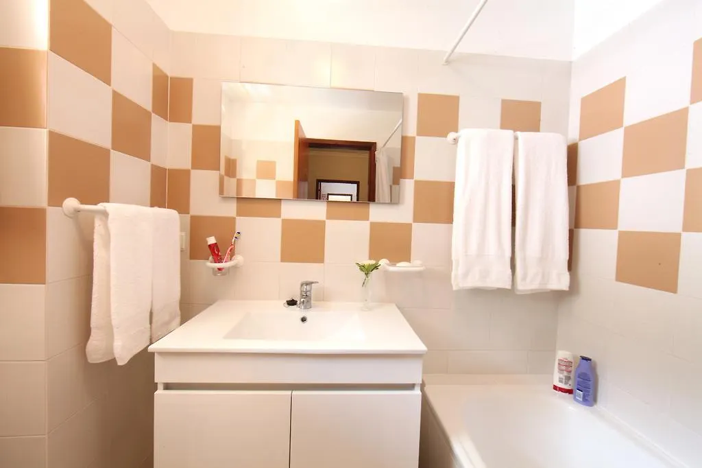 פורטו מוניז Hotel Gaivota 3*, פורטו מוניז