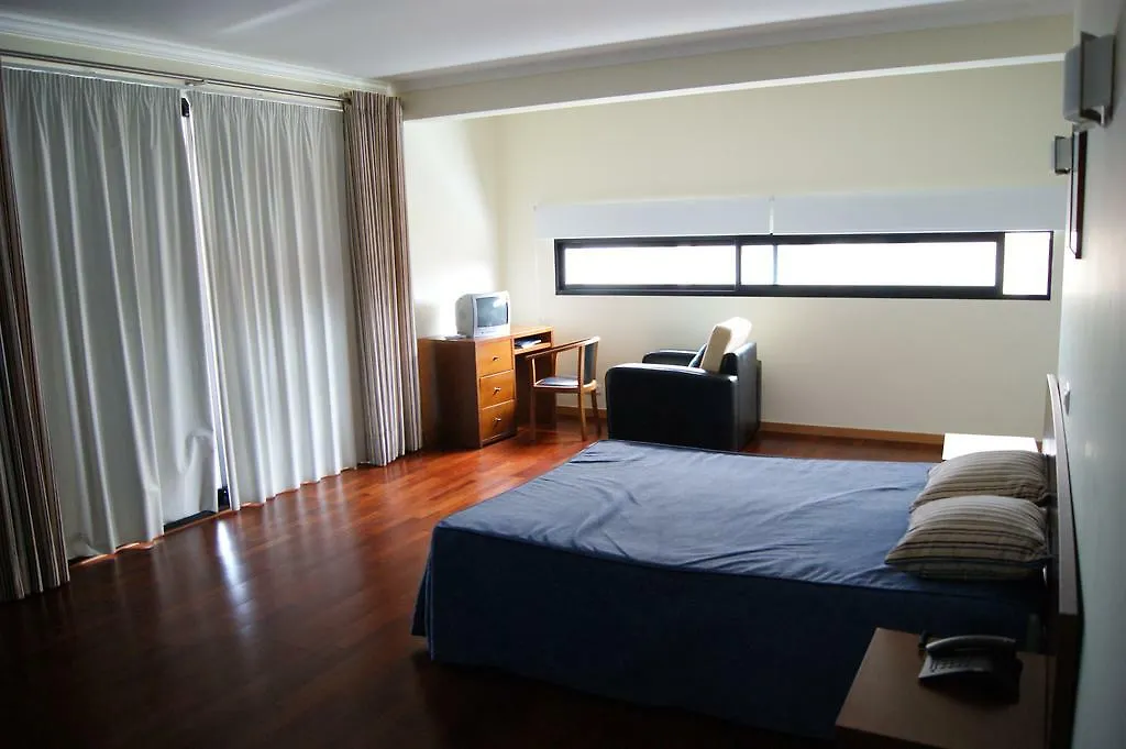 פורטו מוניז Hotel Gaivota פורטו מוניז
