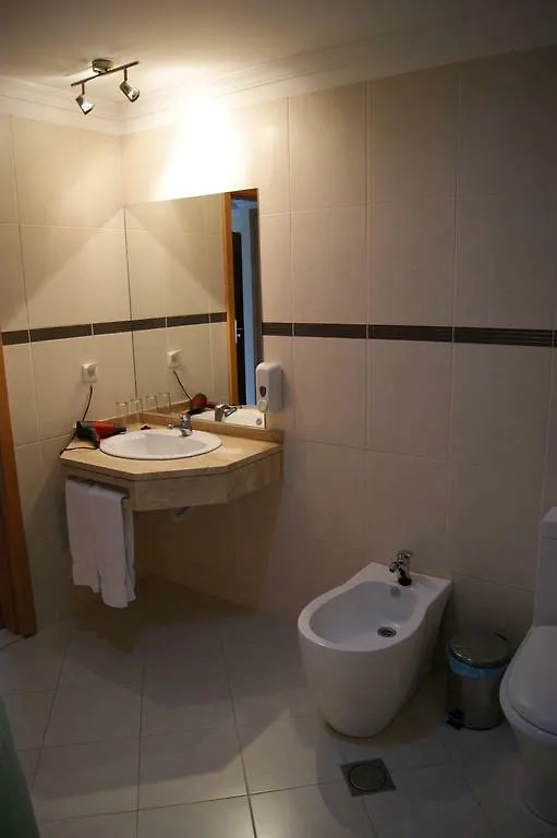 ***  פורטו מוניז Hotel Gaivota פורטוגל