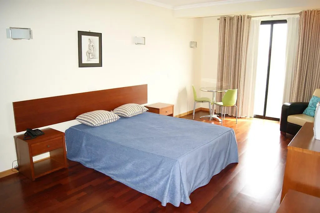 פורטו מוניז Hotel Gaivota 3*, פורטו מוניז